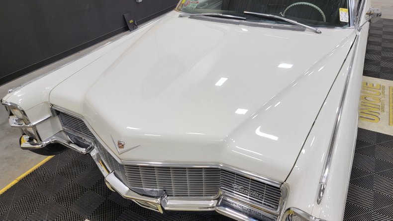 1965 Cadillac Deville 18