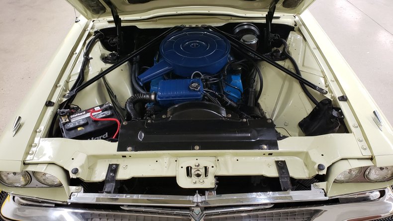 1966 Ford Thunderbird 67
