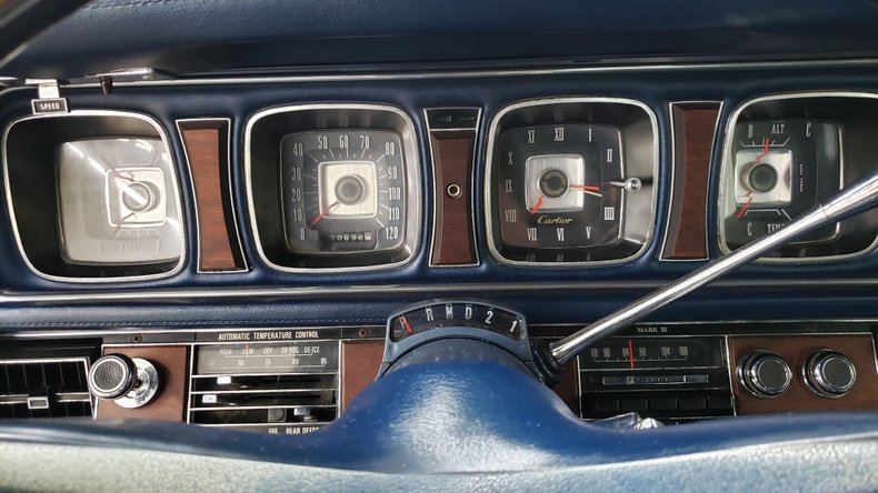 1971 Lincoln Continental 25