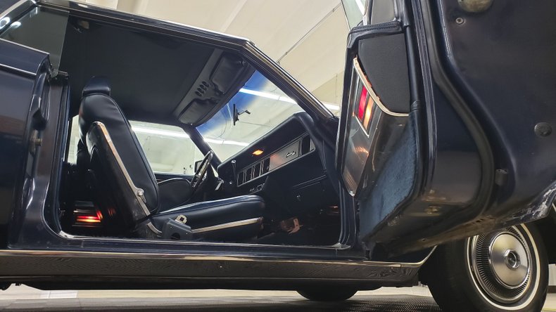 1971 Lincoln Continental 31