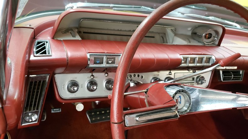 1960 Buick Invicta 43