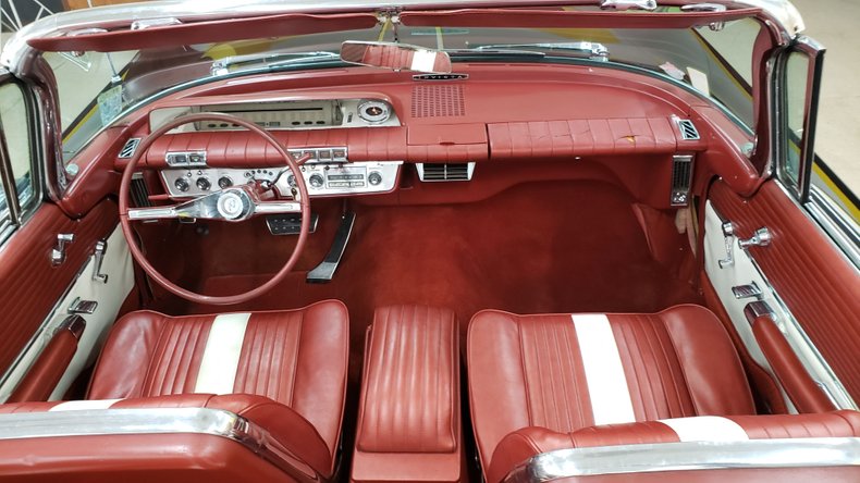 1960 Buick Invicta 17