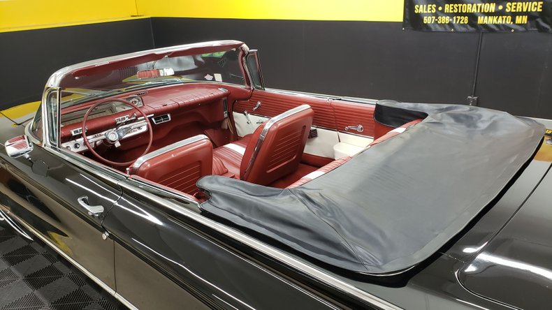 1960 Buick Invicta 11