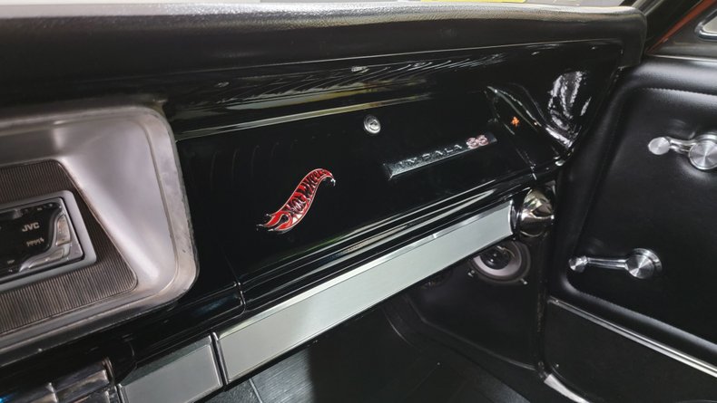 1966 Chevrolet Impala 33