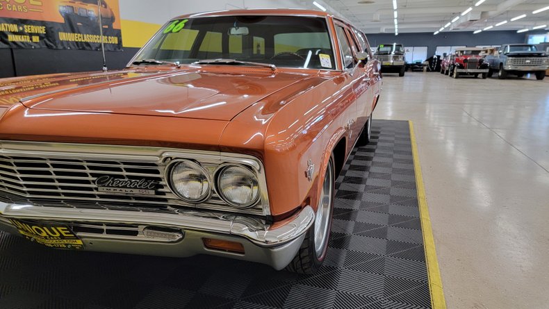 1966 Chevrolet Impala 9