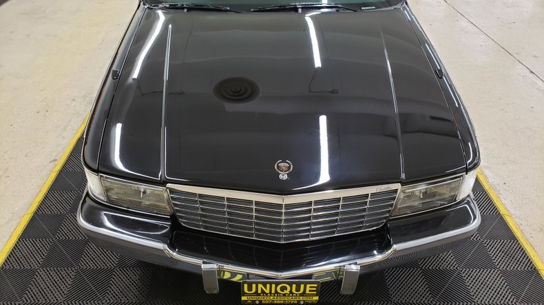 1996 Cadillac Fleetwood 11