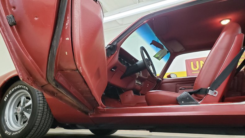 1976 Pontiac Firebird 17