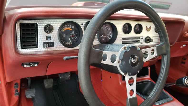 1976 Pontiac Firebird 26