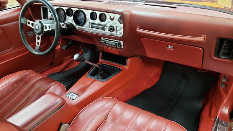 1976 Pontiac Firebird 38