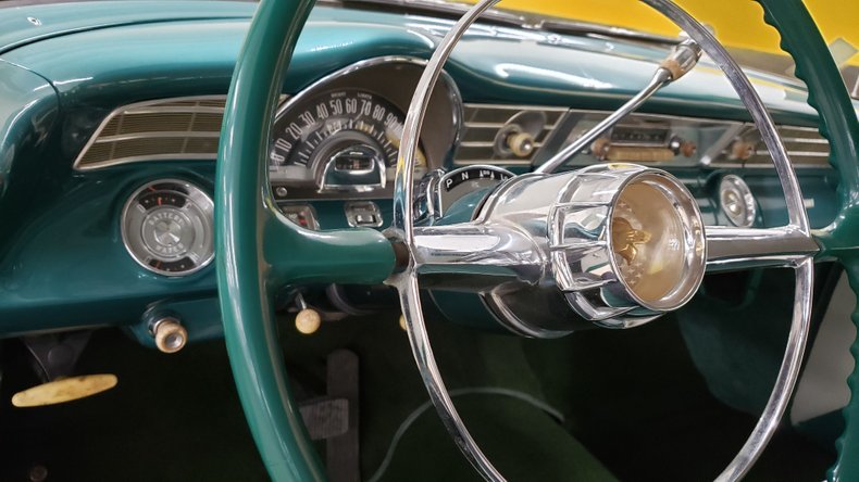 1956 Pontiac Chieftain 26