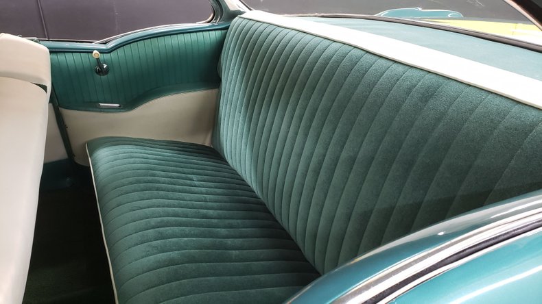 1956 Pontiac Chieftain 47