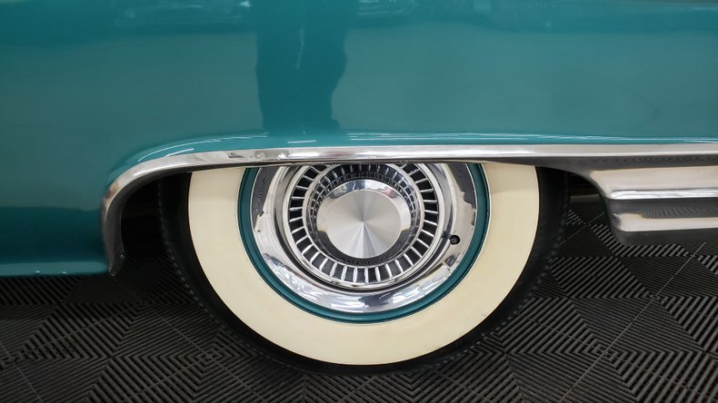 1956 Pontiac Chieftain 71