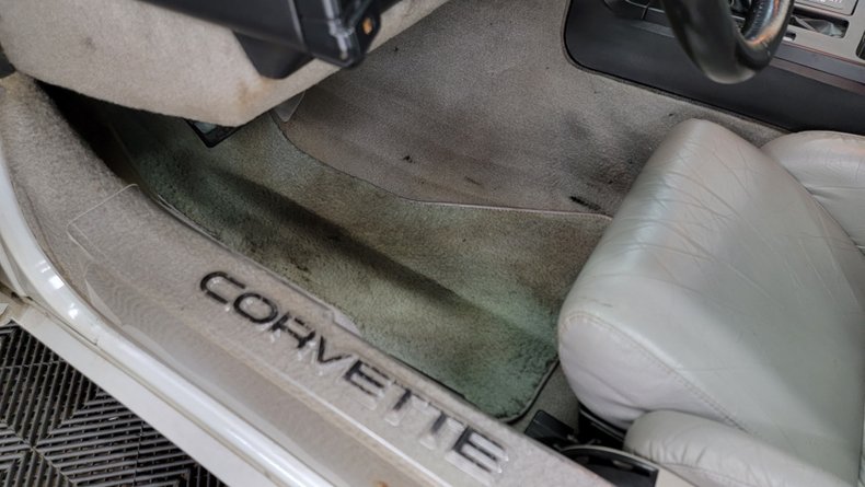 1992 Chevrolet Corvette 22