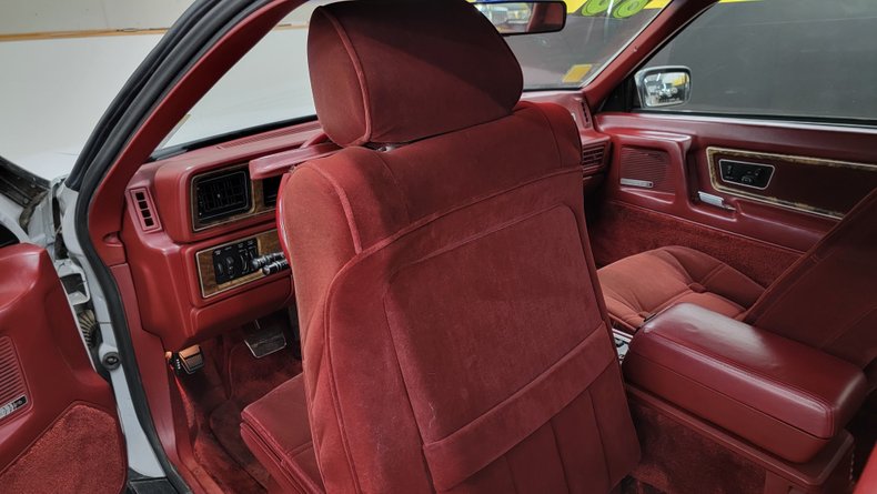1986 Lincoln Mark VII 48