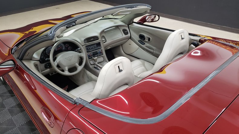 2003 Chevrolet Corvette 14