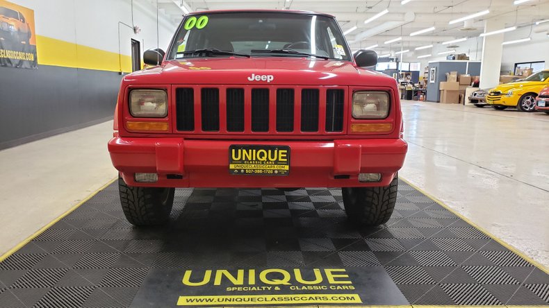 2000 Jeep Cherokee 2