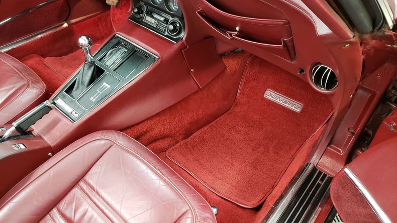 1975 Chevrolet Corvette 56