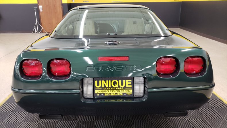 1992 Chevrolet Corvette 10