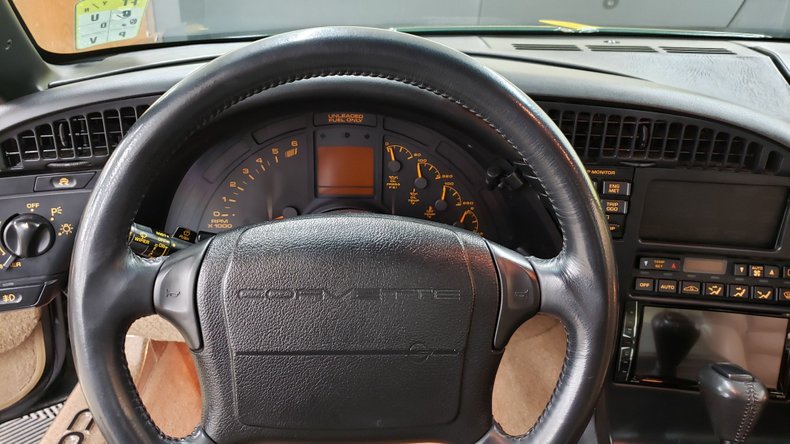 1992 Chevrolet Corvette 34