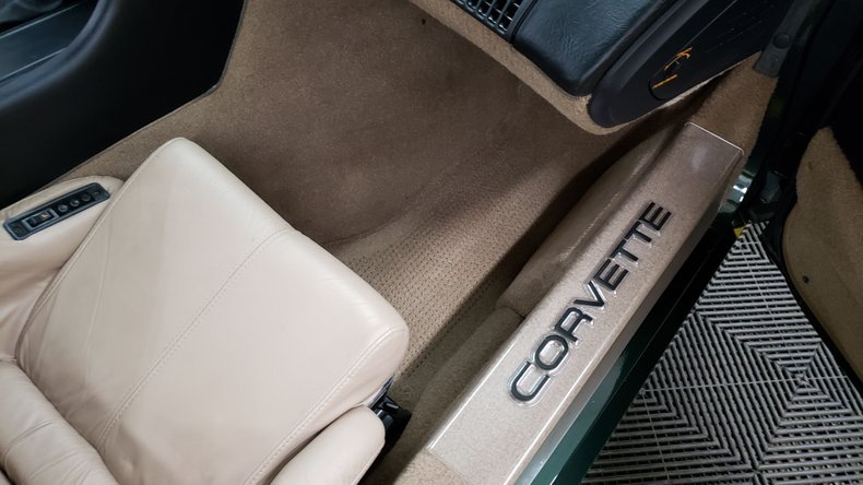 1992 Chevrolet Corvette 51