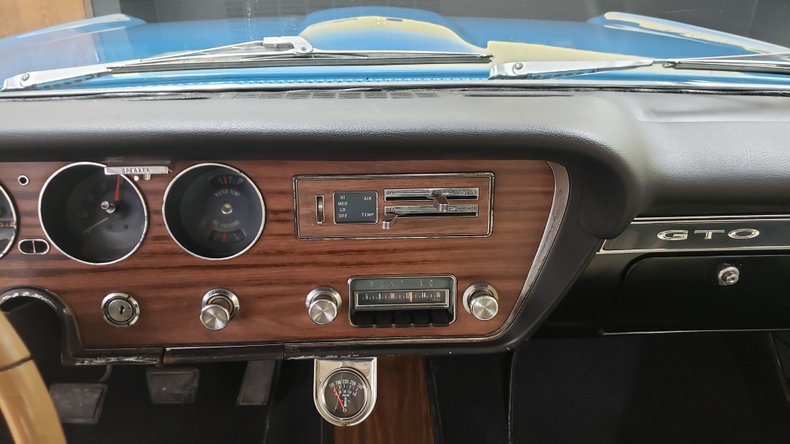 1967 Pontiac GTO 31