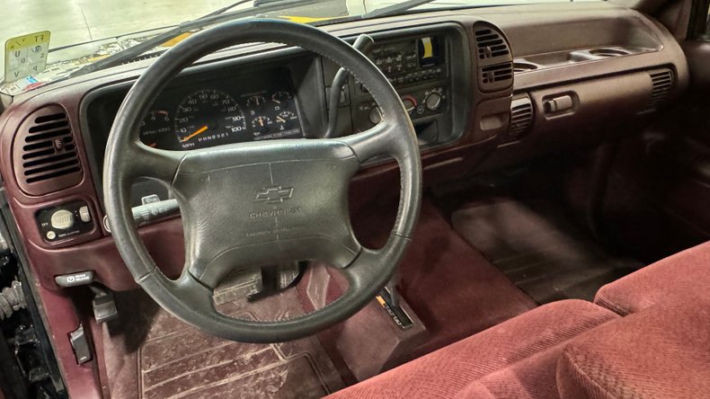 1995 Chevrolet Silverado K1500 8