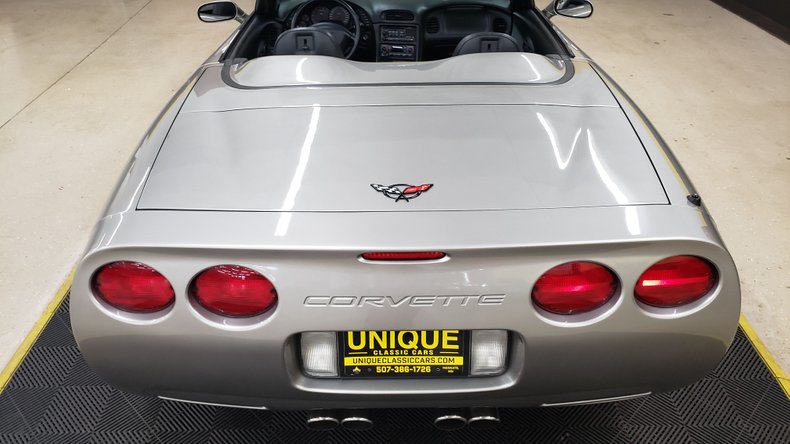 1999 Chevrolet Corvette 77