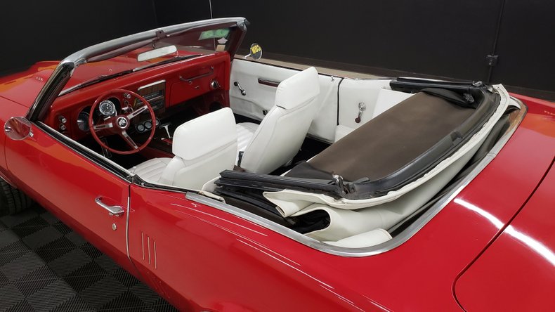 1968 Pontiac Firebird 70
