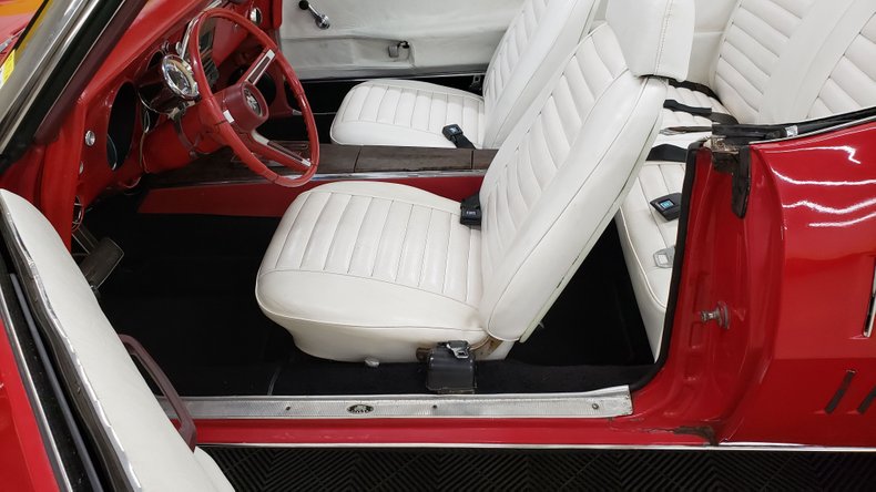 1968 Pontiac Firebird 31