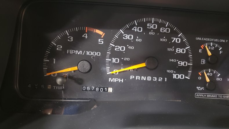 1995 Chevrolet Tahoe LS 27