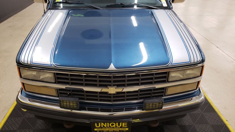 1990 Chevrolet Scottsdale 11