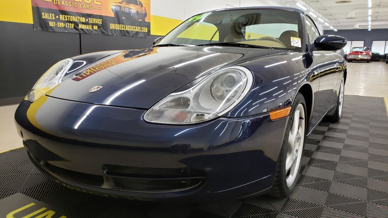 1999 Porsche 911 23