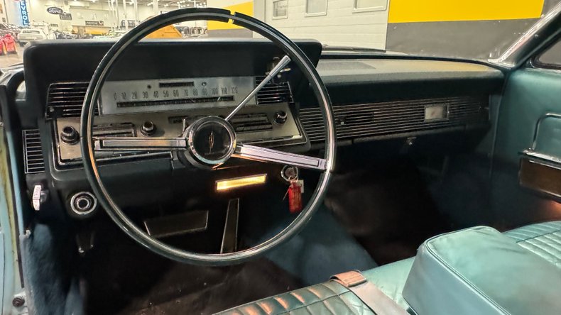 1966 Lincoln Continental 9