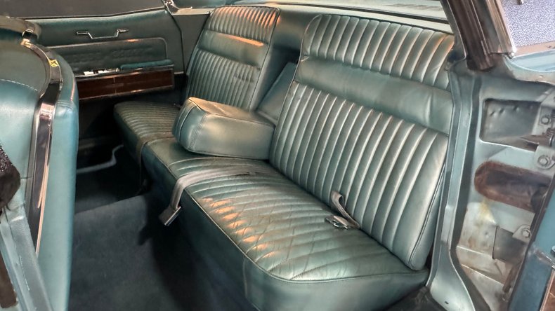 1966 Lincoln Continental 8