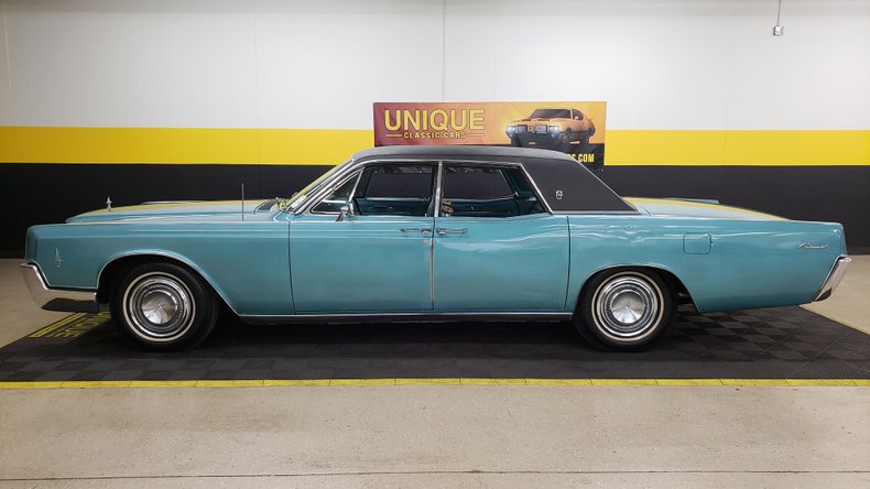 1966 Lincoln Continental 7