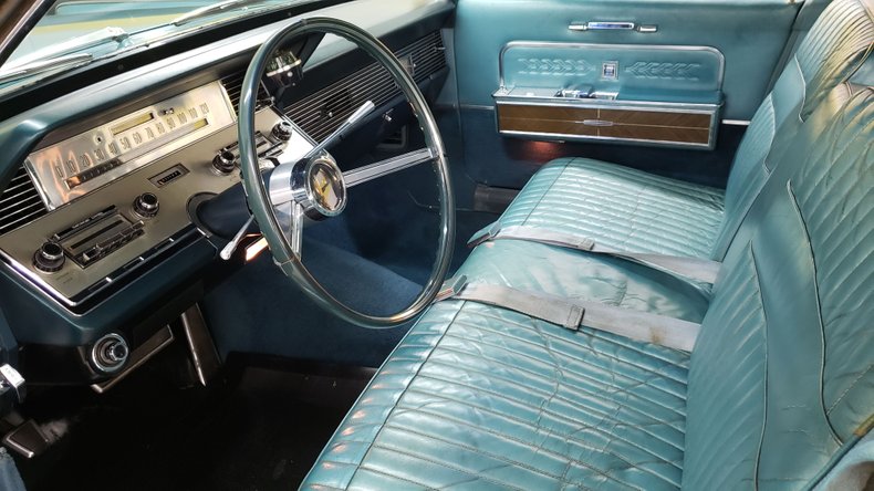 1966 Lincoln Continental 20