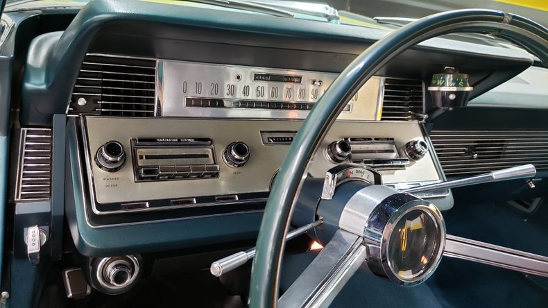 1966 Lincoln Continental 26