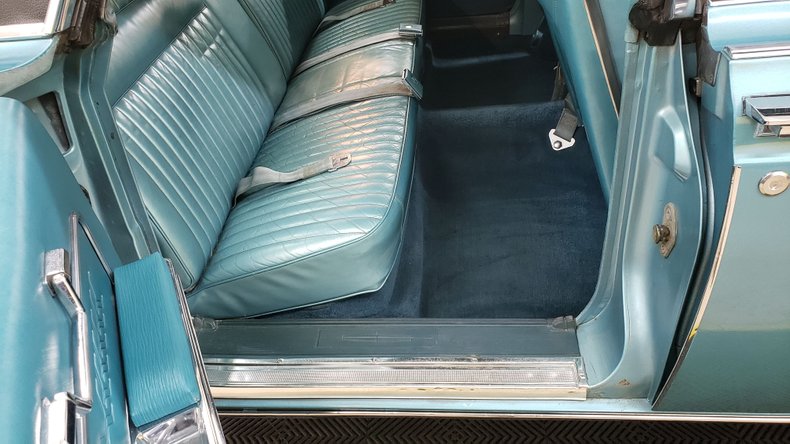 1966 Lincoln Continental 53