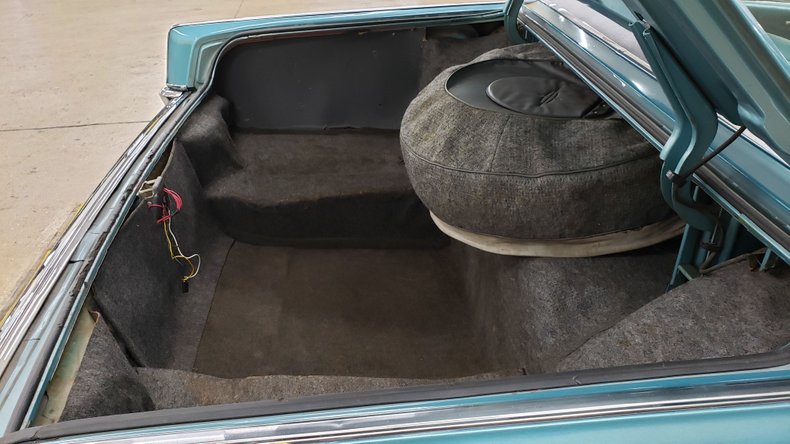 1966 Lincoln Continental 73