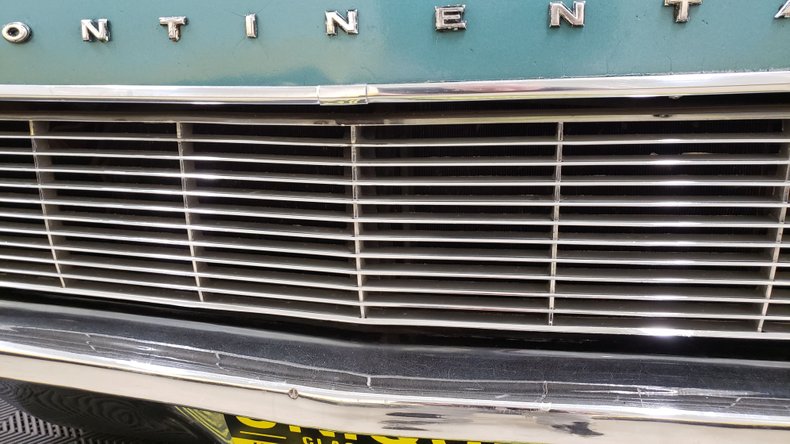 1966 Lincoln Continental 91
