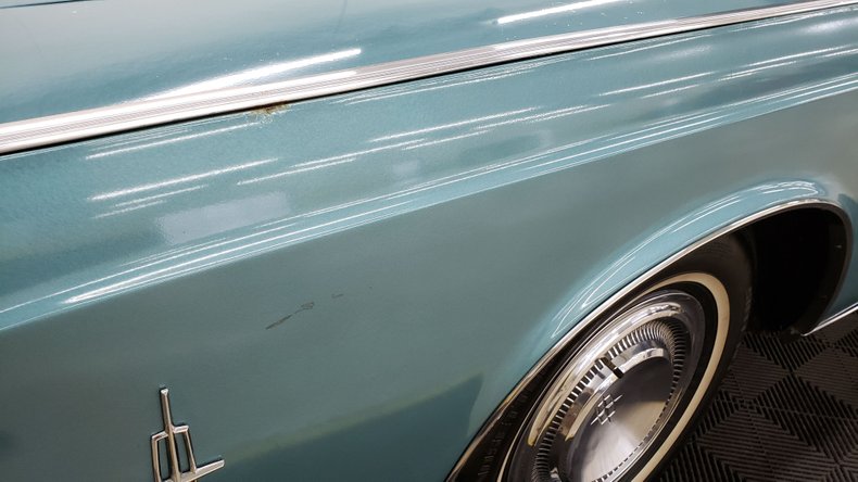 1966 Lincoln Continental 92