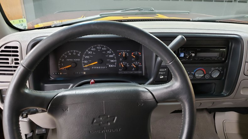 1997 Chevrolet C1500 25