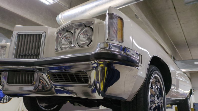 1972 Pontiac Grand Ville Convertible 103