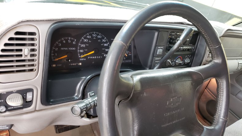 1997 Chevrolet C/K 1500 26