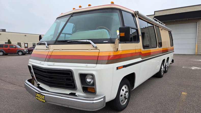 1976 GMC MOTORHOME | Unique Classic Cars