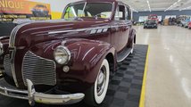 For Sale 1940 Pontiac Silverstreak 8