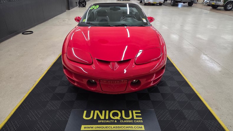 2000 Pontiac Firebird 4