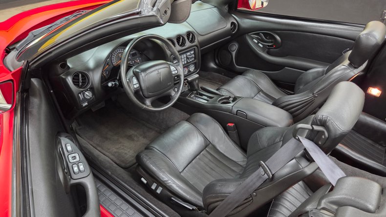 2000 Pontiac Firebird 16