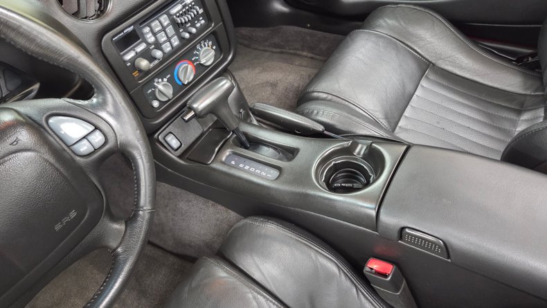 2000 Pontiac Firebird 65