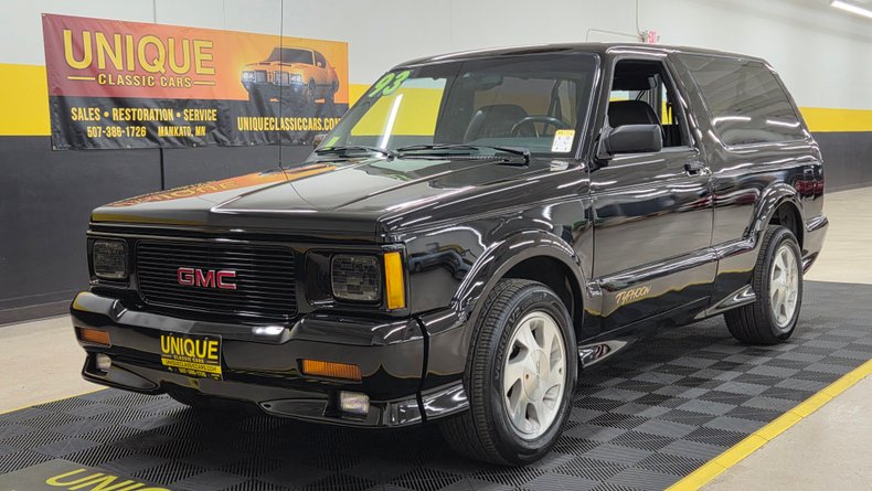 1993 GMC Typhoon 2